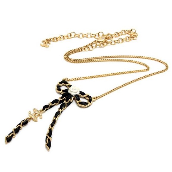 🔥Rare🔥Chain CC Bow Necklace Black Lambskin/Gold - Picture 3 of 11